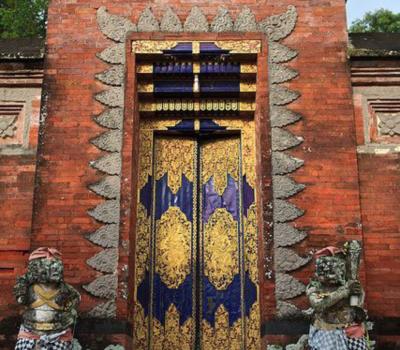 Angkul Angkul Batu Bata Stil Bali Untuk Rumah dan Villa