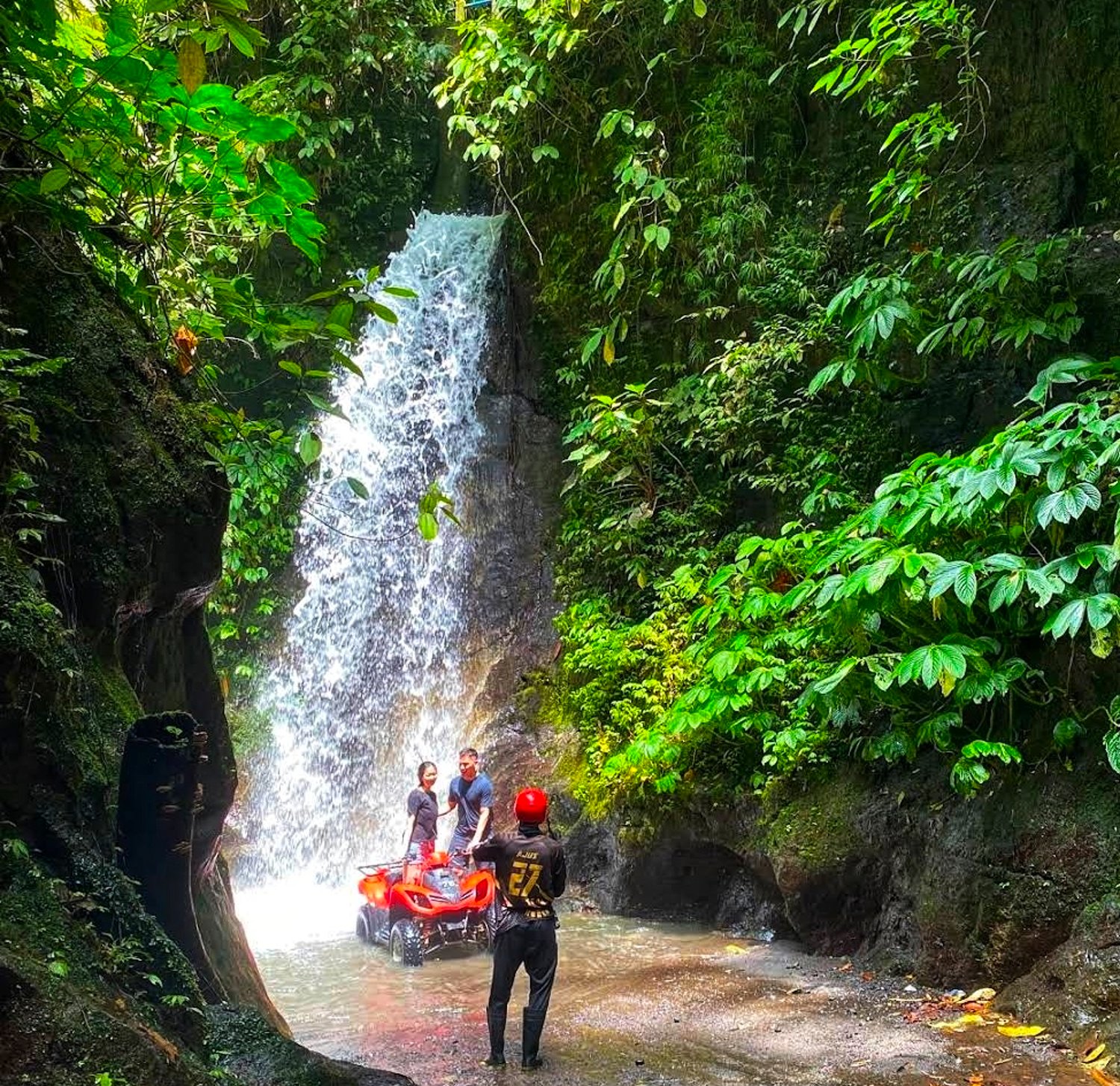 ATV Kuber Bali Adventure di Payangan: Adventure Seru MelewatiTerowongan terpanjang dan waterfall
